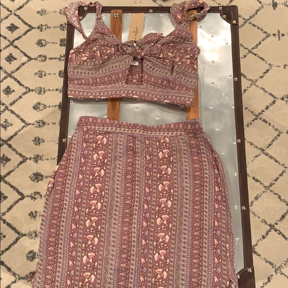 American Eagle matching skirt and crop top